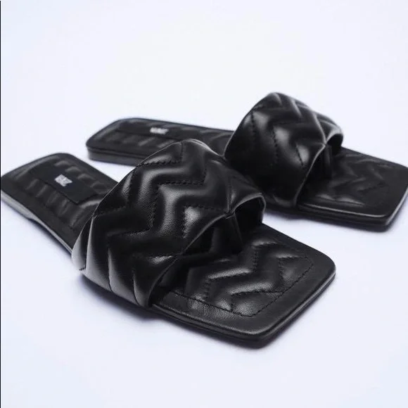 Zara Shoes Zara Flat Padded Leather Sandals Poshmark